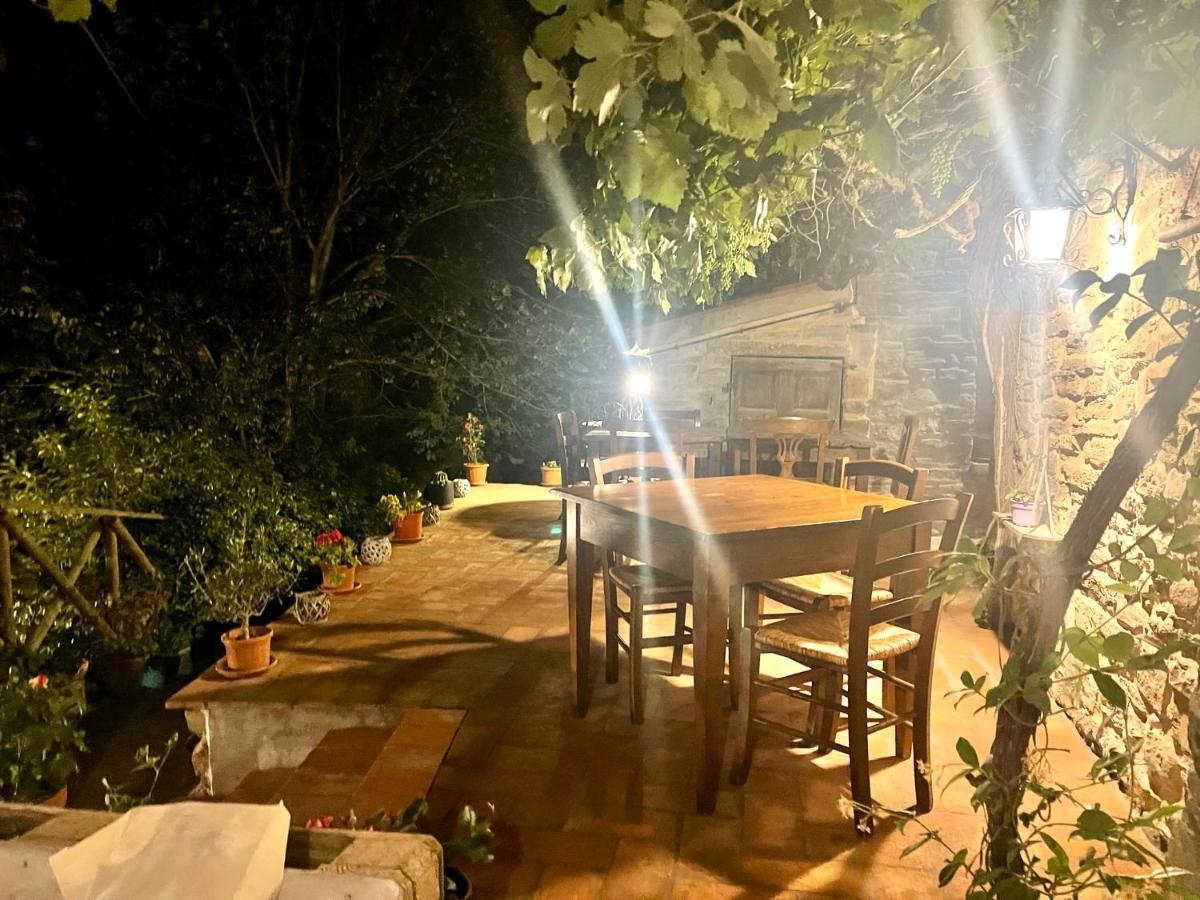 Il Borghetto Di Pedana Guest House Città di Castello Exterior foto